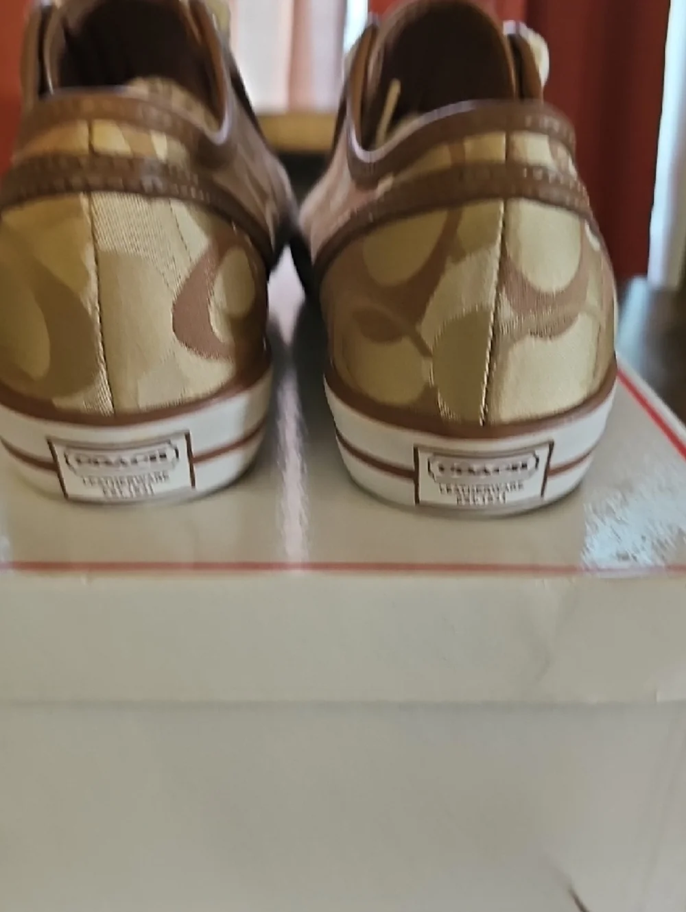 Coach Khaki Signature Low-Top Women Sneakers with White Laces - Picture 5 of 11